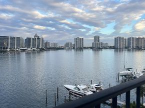 17878 N Bay Rd 507, Sunny Isles Beach FL 33160