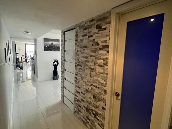 17878 N Bay Rd 507, Sunny Isles Beach FL 33160