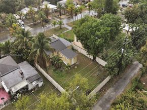1675 NE 160th St, North Miami Beach FL 33162