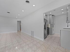 104 E 58th St, Hialeah FL 33013