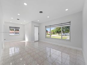 104 E 58th St, Hialeah FL 33013