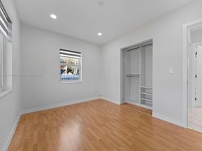 104 E 58th St, Hialeah FL 33013