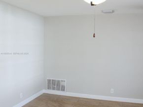 5709 NW 64th Way, Tamarac FL 33321