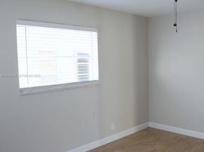 5709 NW 64th Way, Tamarac FL 33321