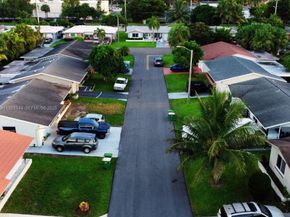 5709 NW 64th Way, Tamarac FL 33321