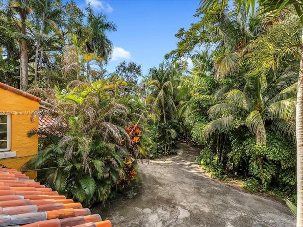 4190 Ingraham Hwy, Miami FL 33133