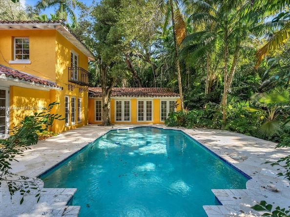 4190 Ingraham Hwy, Miami FL 33133