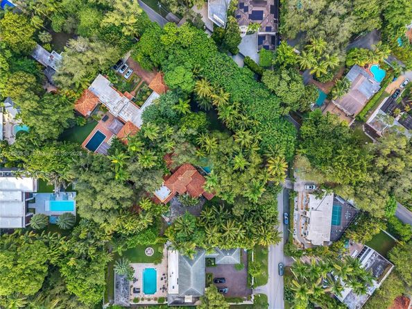 4190 Ingraham Hwy, Miami FL 33133