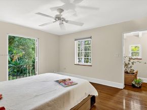 4190 Ingraham Hwy, Miami FL 33133