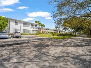 3701 Tyler St 211, Hollywood FL 33021