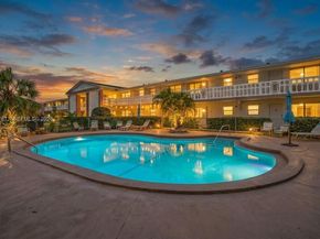 3701 Tyler St 211, Hollywood FL 33021