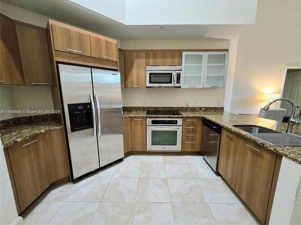 510 NW 84th Ave 121, Plantation FL 33324