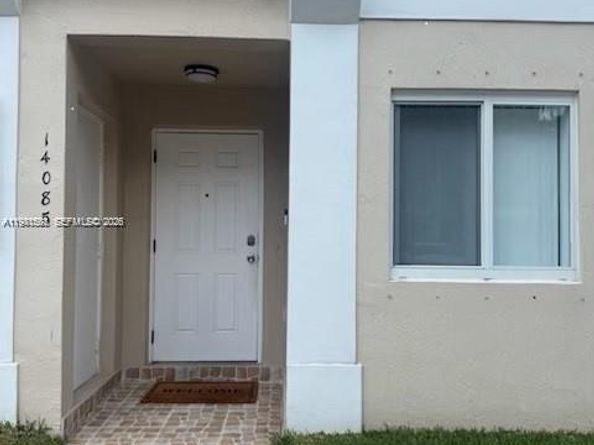 14085 SW 179th Ter, Miami FL 33177