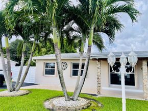 20400 NW 40th Ct, Miami Gardens FL 33055