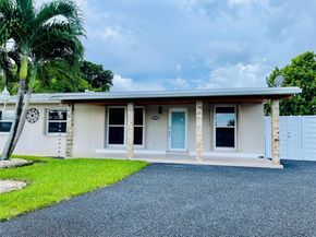 20400 NW 40th Ct, Miami Gardens FL 33055