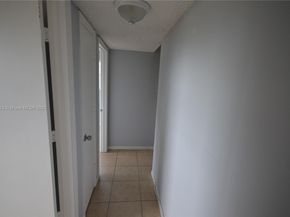 680 Tennis Club Dr 312, Fort Lauderdale FL 33311