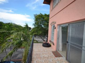 680 Tennis Club Dr 312, Fort Lauderdale FL 33311
