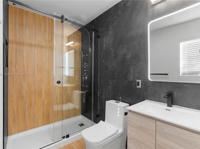 1428 NE 153rd Ter, North Miami Beach FL 33162