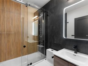 1428 NE 153rd Ter, North Miami Beach FL 33162