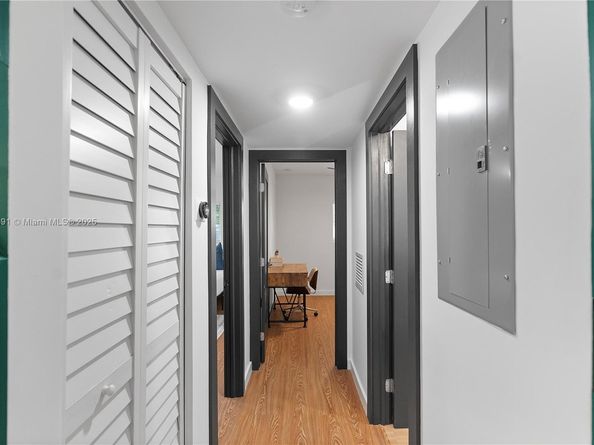 1428 NE 153rd Ter, North Miami Beach FL 33162