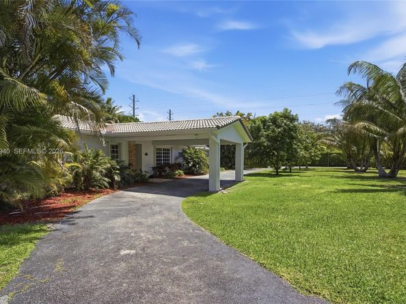14721 SW 67th Ave, Coral Gables FL 33158