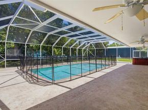 14721 SW 67th Ave, Coral Gables FL 33158