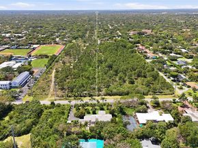 14721 SW 67th Ave, Coral Gables FL 33158