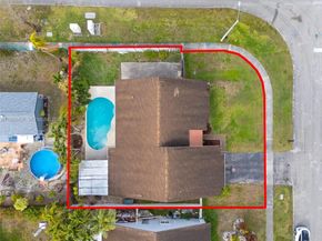 8650 NW 46th Ct, Lauderhill FL 33351