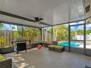 8650 NW 46th Ct, Lauderhill FL 33351