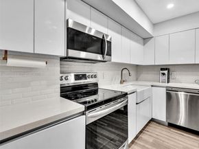 6061 N Falls Cir Dr 407, Lauderhill FL 33319