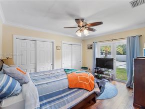 17640 Old Cutler Rd, Palmetto Bay FL 33157