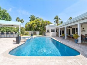 17640 Old Cutler Rd, Palmetto Bay FL 33157