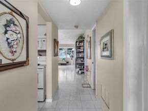 1530 NE 191st St 105, Miami FL 33179