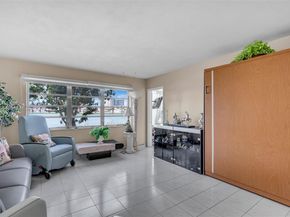 1530 NE 191st St 105, Miami FL 33179