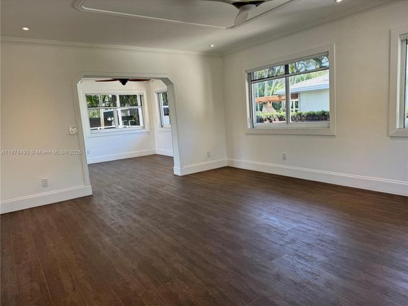 1164 NE 86th St, Miami FL 33138