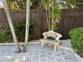 1164 NE 86th St, Miami FL 33138