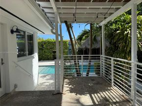 1164 NE 86th St, Miami FL 33138