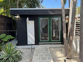 1164 NE 86th St, Miami FL 33138