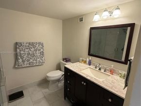 1000 Parkview Dr 407, Hallandale Beach FL 33009