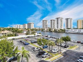 1000 Parkview Dr 407, Hallandale Beach FL 33009