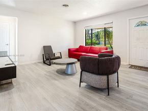 5561 SW 2nd Ct, Plantation FL 33317