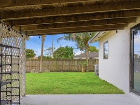 720 SW 81 Ter, North Lauderdale FL 33068