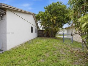 720 SW 81 Ter, North Lauderdale FL 33068