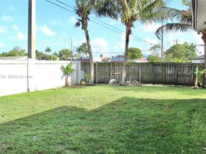 720 SW 81 Ter, North Lauderdale FL 33068