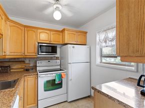 4701 NW 34th St 511, Lauderdale Lakes FL 33319