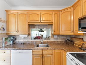 4701 NW 34th St 511, Lauderdale Lakes FL 33319