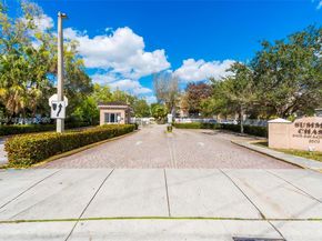 8501 NW 8th St 110, Miami FL 33126