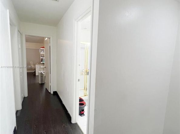 9024 NW 45th Ct 9024, Sunrise FL 33351