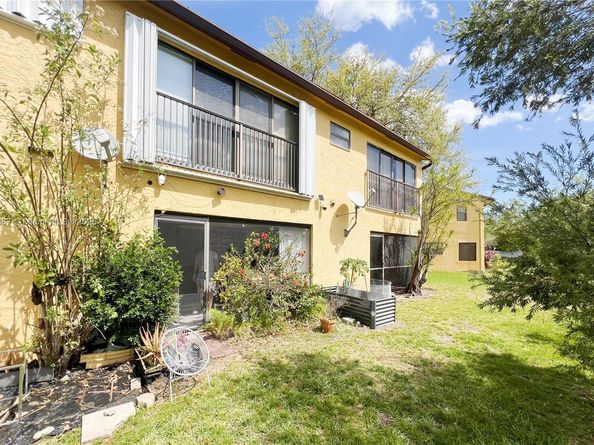 9024 NW 45th Ct 9024, Sunrise FL 33351
