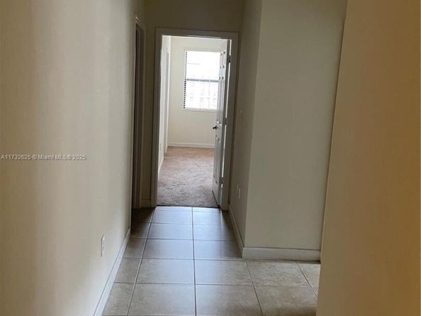 15340 SW 176th Ln, Miami FL 33187